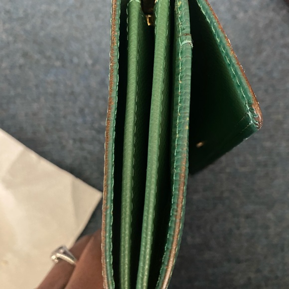 Louis Vuttion Green Epi leather Sarah wallet - Picture 12 of 14